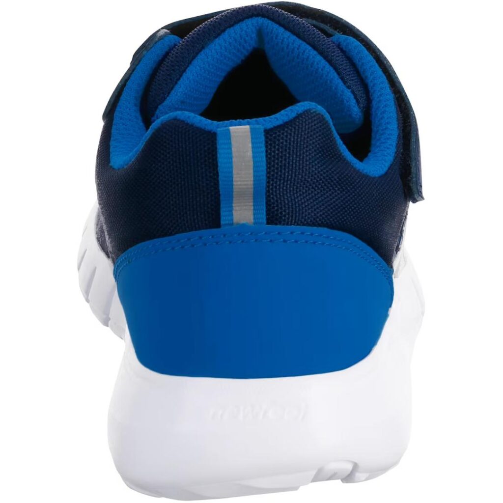 Chaussure enfant à scratch légère