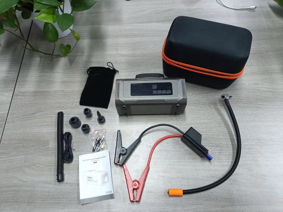 Batterie externe portable 6 en 1, compresseur, démarreur, torche, chargeur d’appareil, lampe et plus