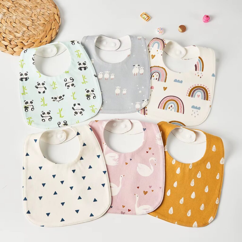 Lot de 6 bavoirs pour enfants, 100% coton  et Impermeable TPU résistant à l’eau. Dessin animé