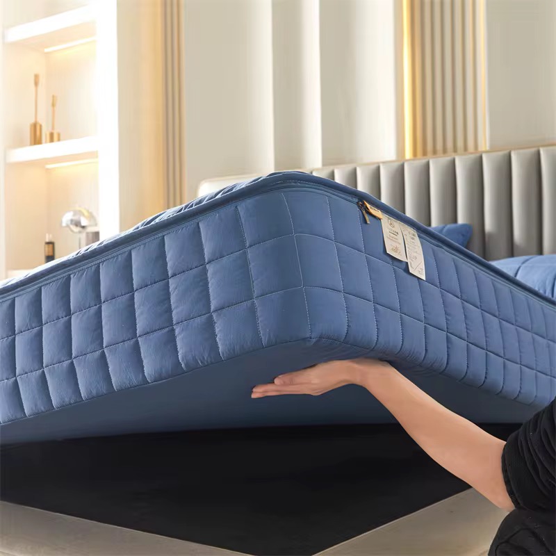 Housse de Matelas Imperméable Matelassé avec 2 Taies, Anti-bactérien, Polyester avec Fermeture Eclair